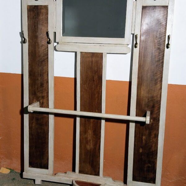Entrada paragüero de madera. "La Elegancia en el Recibir"