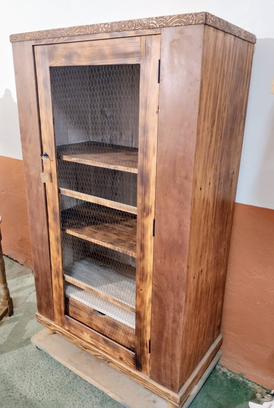 ALACENA DE MADERA. "Renacimiento de la Madera" - Imagen 5
