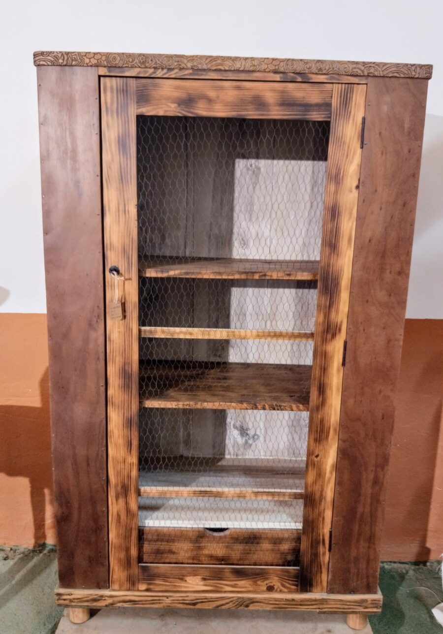 ALACENA DE MADERA. "Renacimiento de la Madera"
