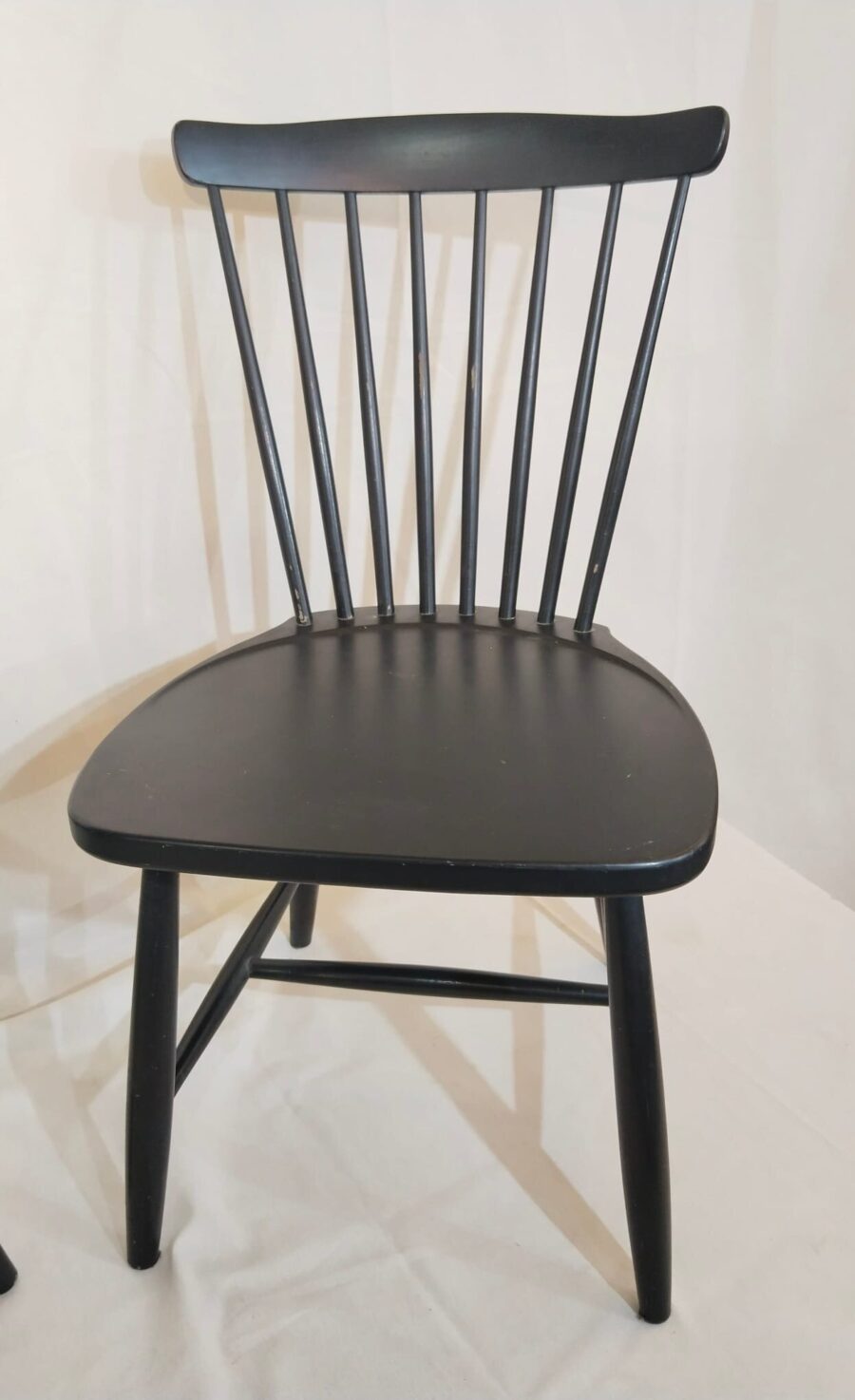 SILLA ESTILO NORDICO