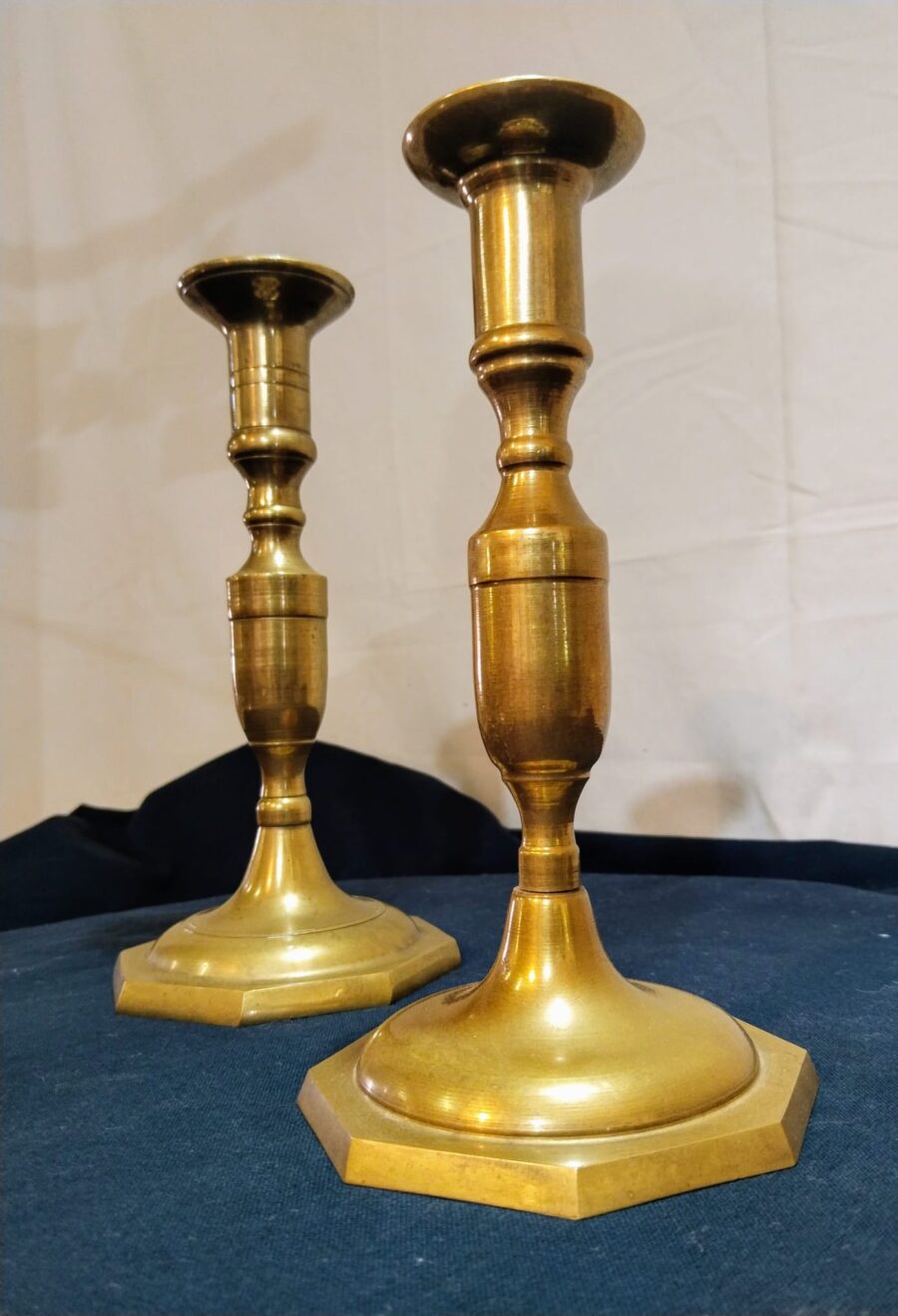 CANDELABROS DE BRONCE - Imagen 2