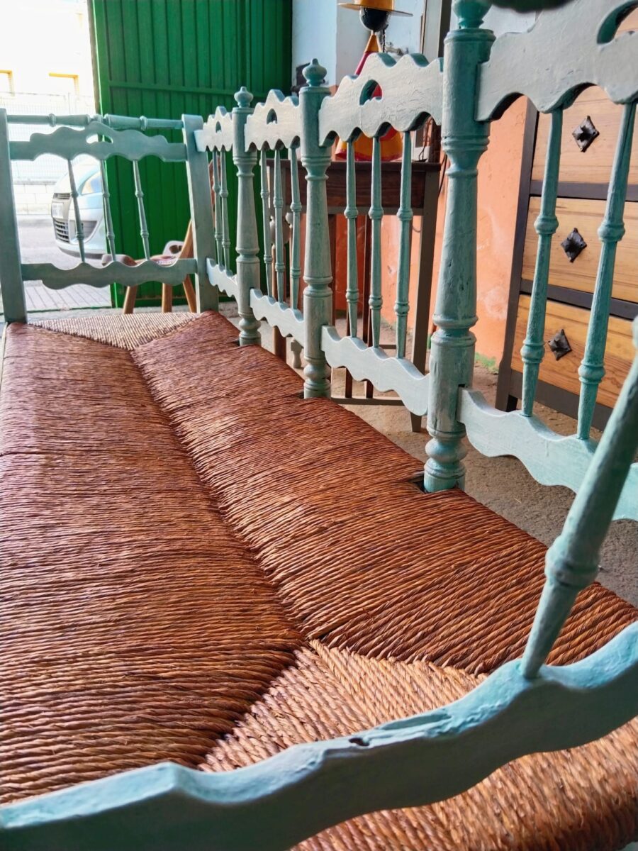 BANCO DE MADERA CON ASIENTO DE ENEA - Imagen 4
