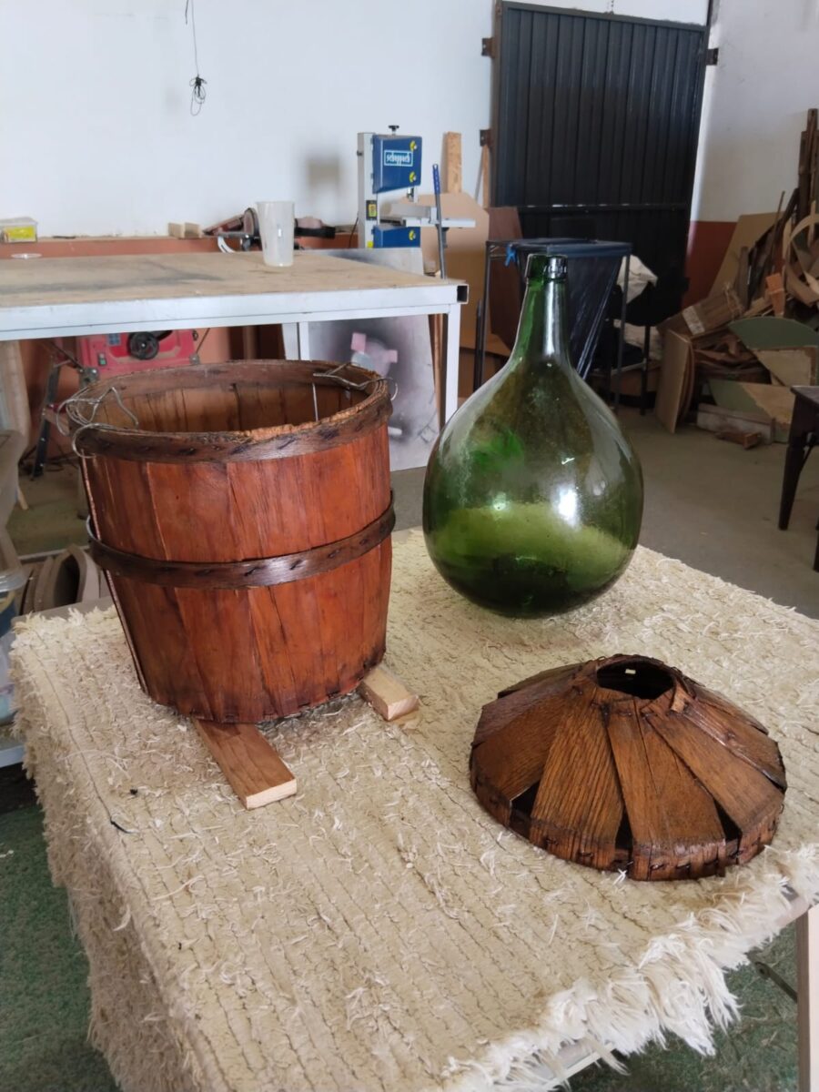 ANTIGUA DAMAJUANA RUSTICA - Imagen 6