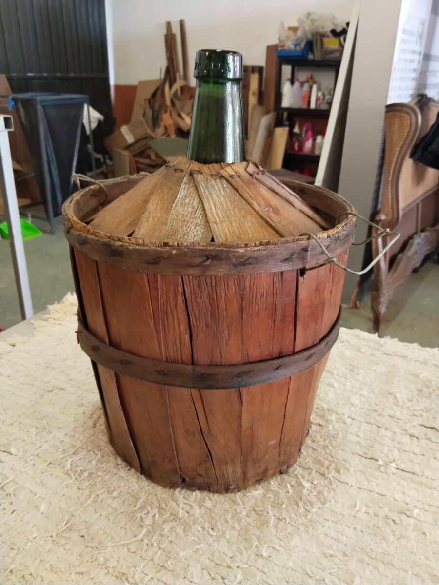 ANTIGUA DAMAJUANA RUSTICA - Imagen 4