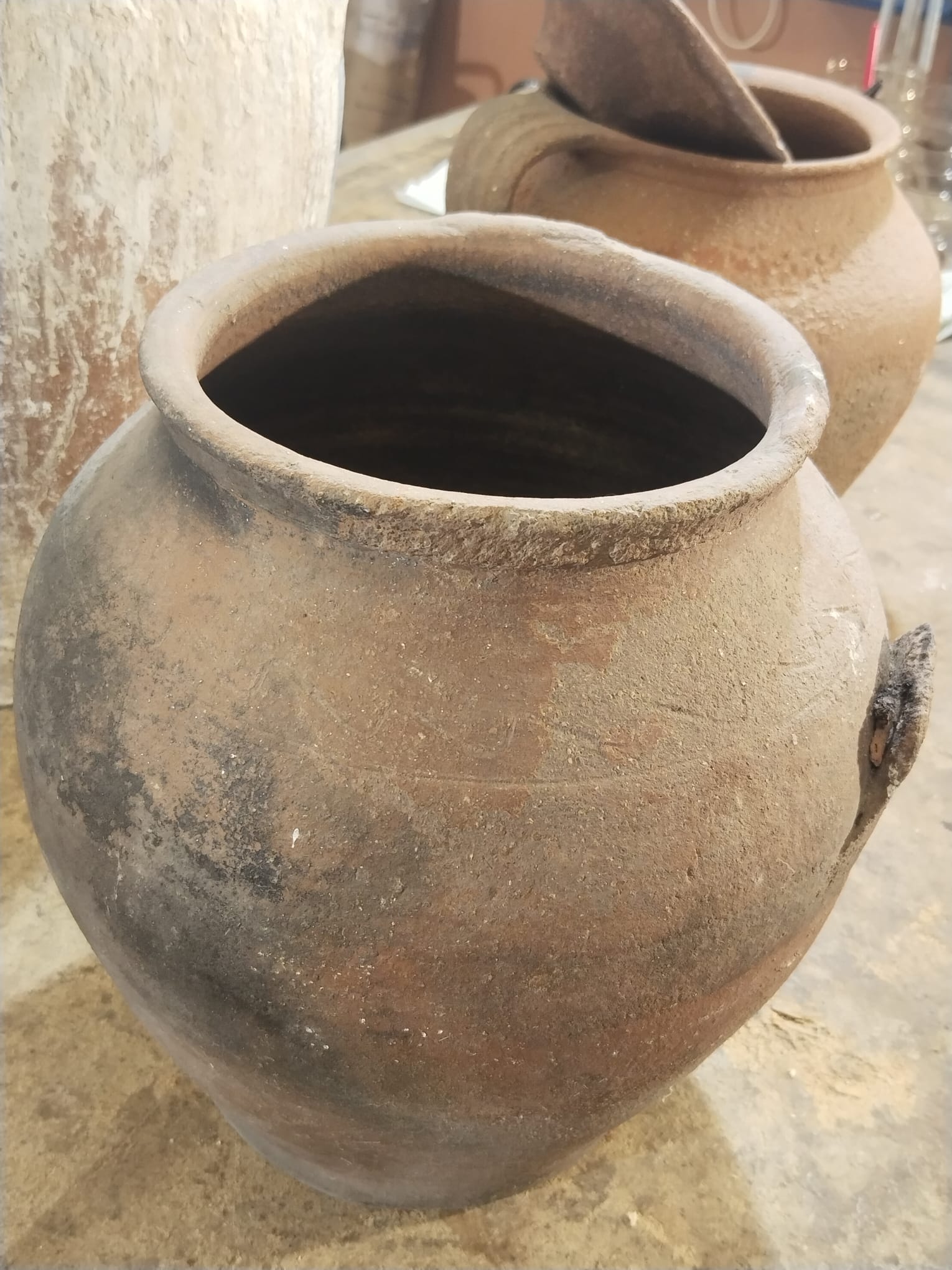 Tinaja de Barro de Despensa | La Guarda Silenciosa - Imagen 2