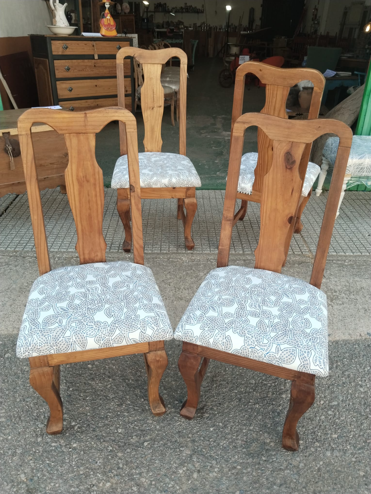 Juego de 4 sillas Segusino originales de los años 70 restauradas