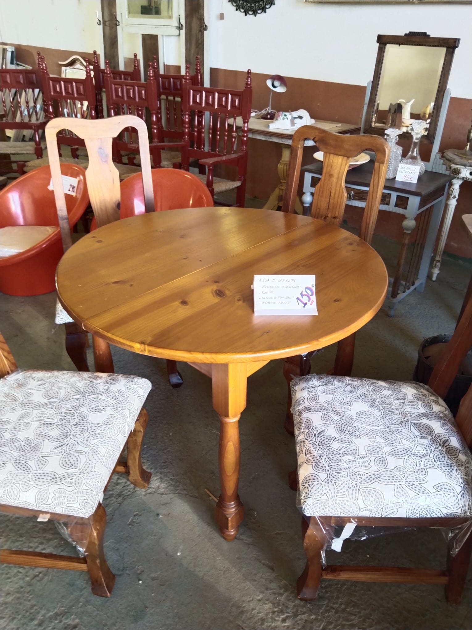 Mesa de comedor redonda extensible de madera de pino macizo para 6 comensales - Imagen 6