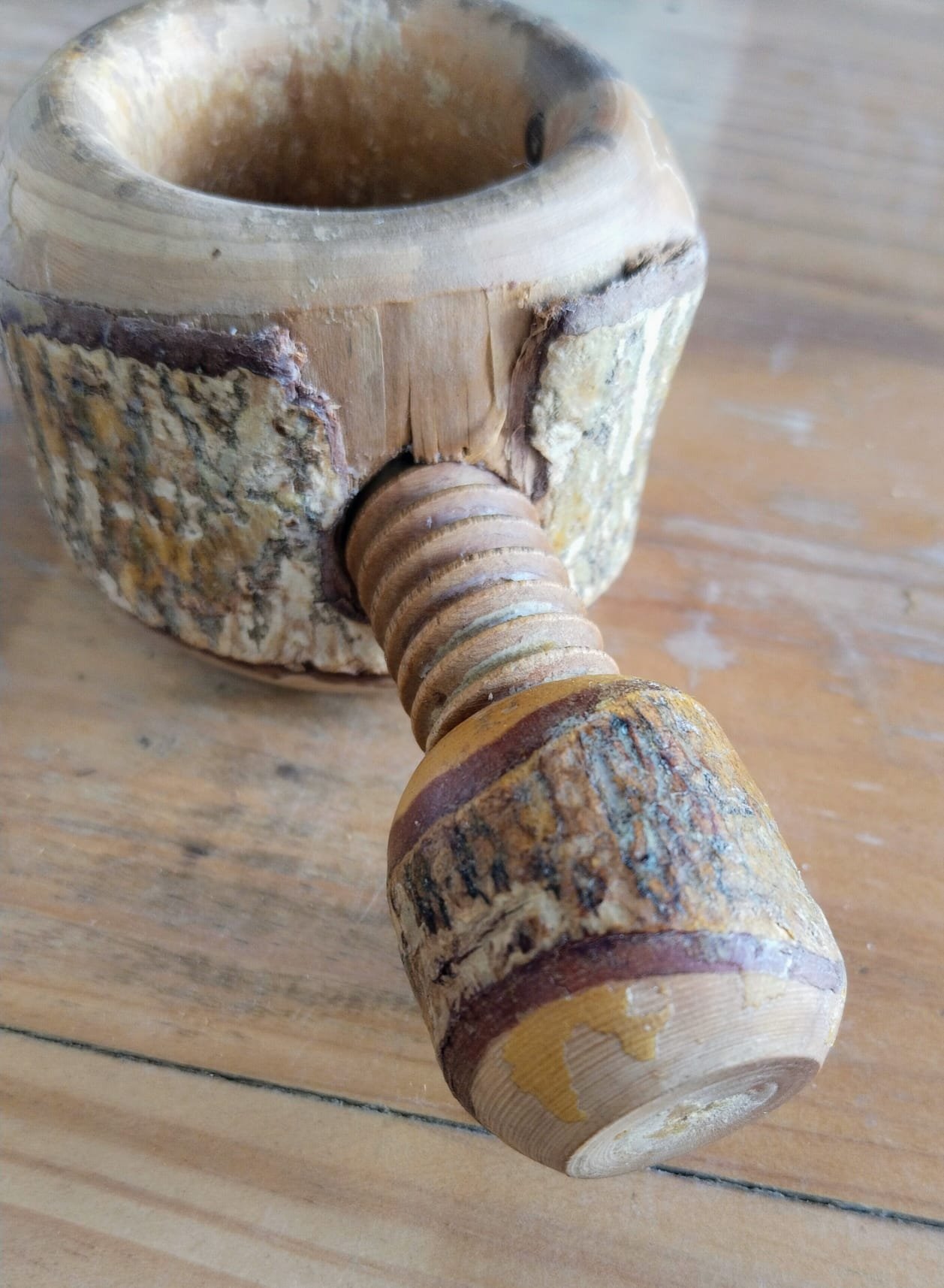Cascanueces de madera vintage de estilo alpino – Pieza decorativa suiza - Imagen 5